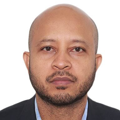 Dr. Celso Belo